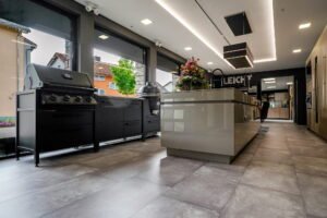 ausstelungskueche kaufen nopper-interior-kuechenstudio-ettlingen-outdoorkueche-grill-01